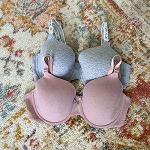 NWOT Victoria’s Secret 38D bras
